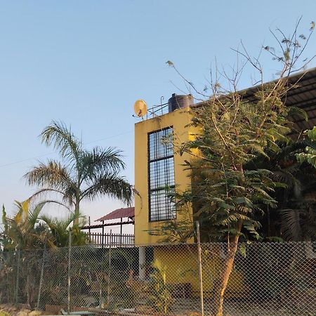 איגטפורי White Smoke Villa מראה חיצוני תמונה